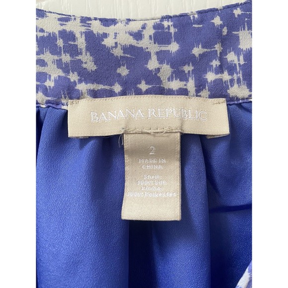 Banana Republic silk shell blouse Size 2 - Picture 3 of 5